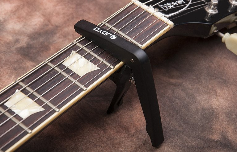 Joyo JCP-01 BK  - kapodaster do gitary akustycznej / elektrycznej - 3